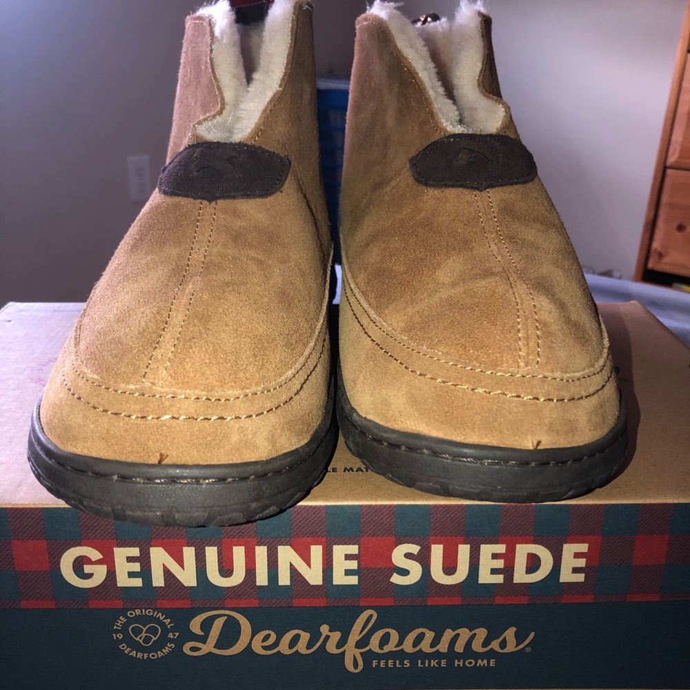 Dearfoams Genuine Suede Notch Boots